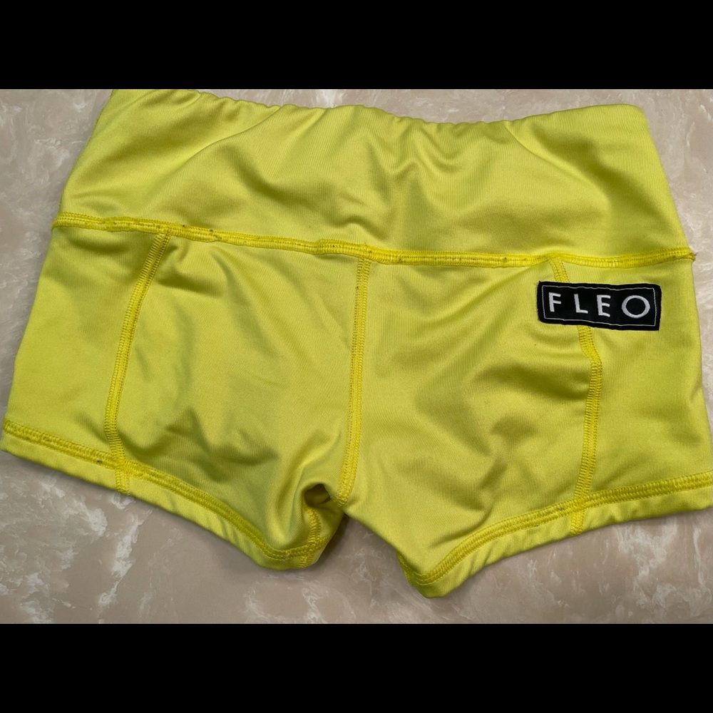 XS LRC Neon Yellow FLEO